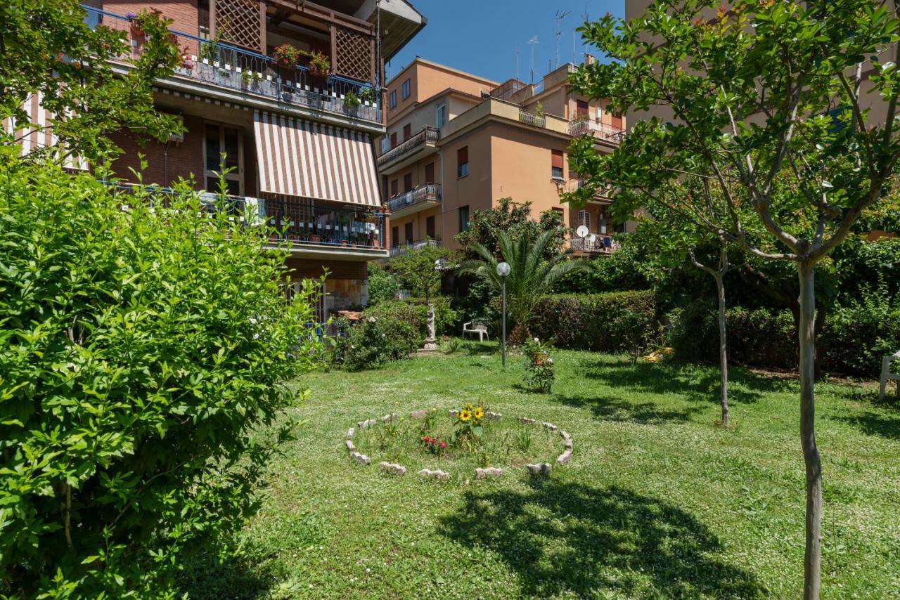 Appartamento Roma Chic Flat Monte Mario Esterno foto